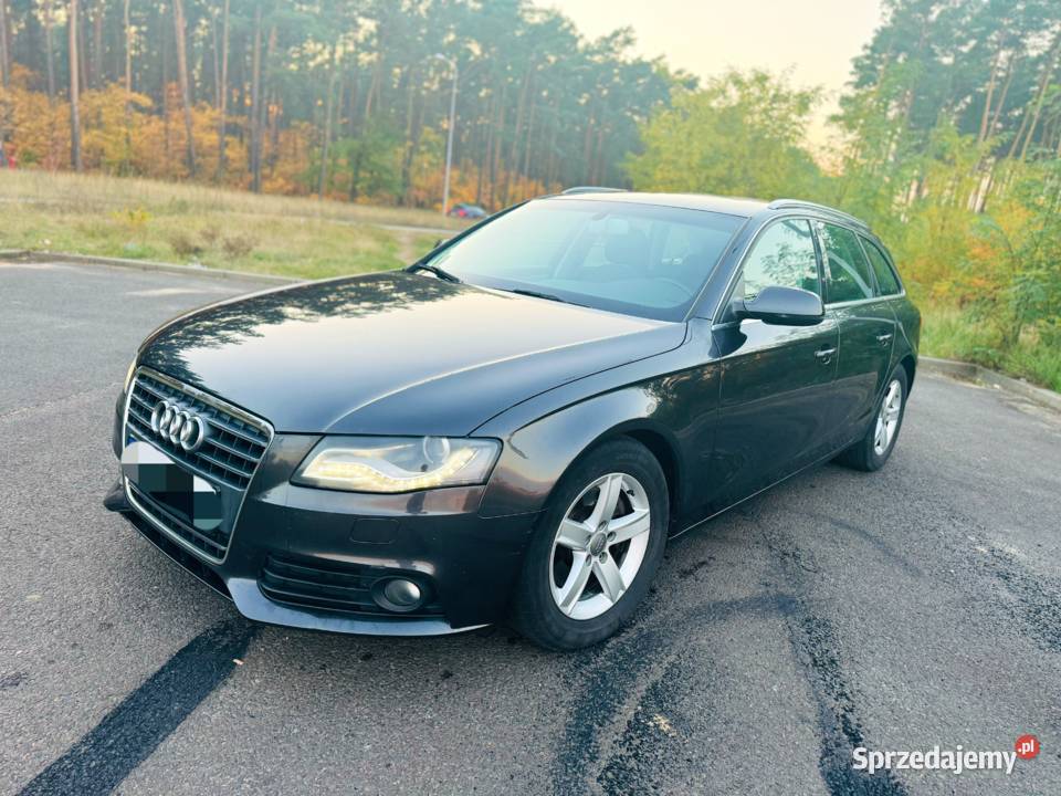 Audi A4 2010 2.0 TDI M6 skórzane grzan fotele, czujniki park