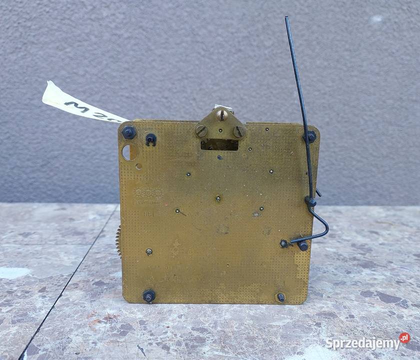 M203 Mechanizm starego zegara ściennego SBS Tczew