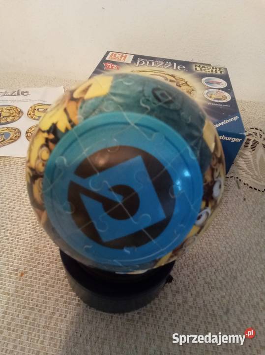 Lampka z puzzlami Minionki