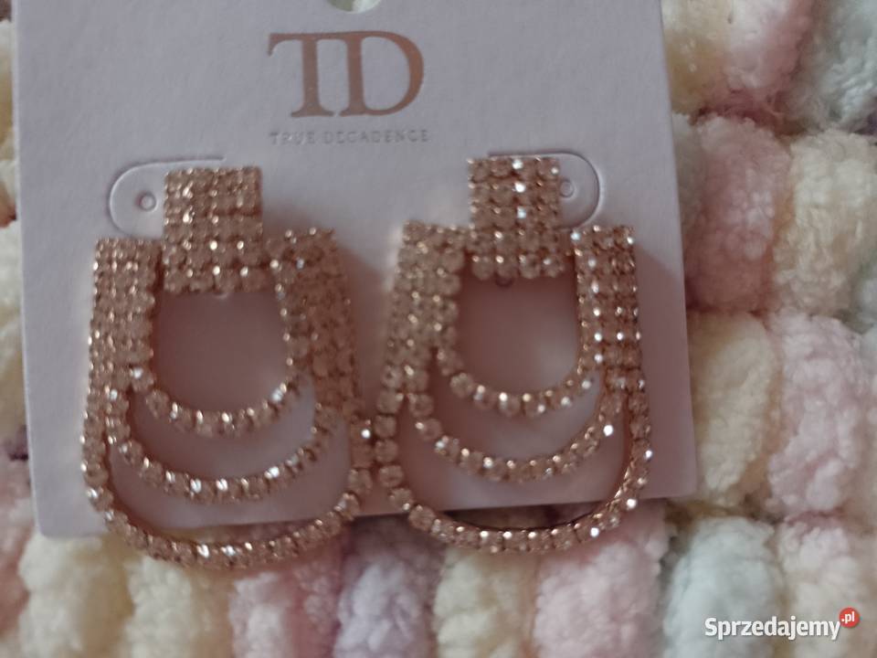 Ekskluzywne Bogato zdobione kolczyki z Londynu Kraków