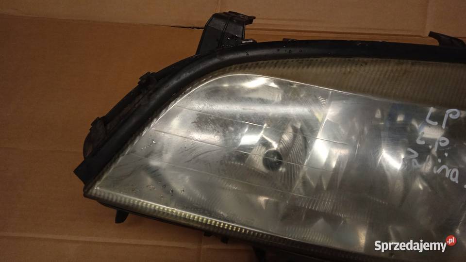 OPEL ZAFIRA A LAMPA PRZÓD LEWA EU osobowe wielkopolskie Zbierkowo