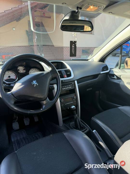 Peugeot 207 16 SW Osiek