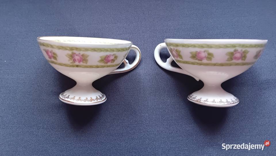 Dwie filiżanki do mokki przełom XIX i XX w Porcelana i szkło Koźminek
