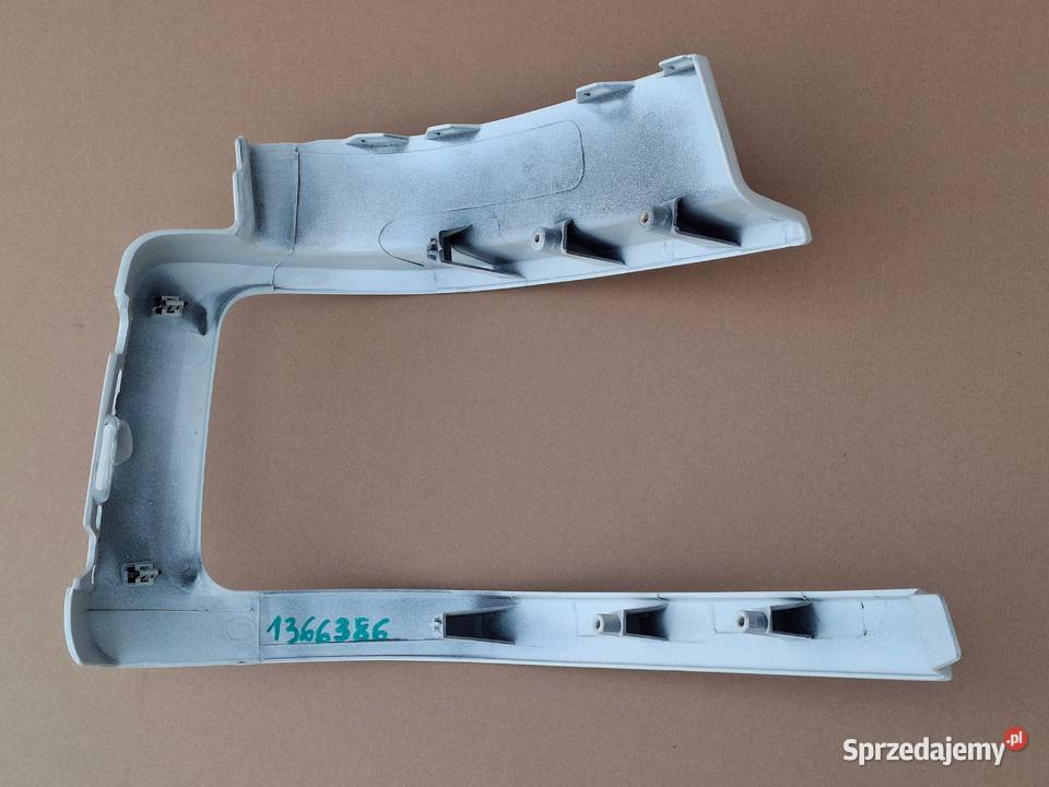 SCANIA R S RAMKA OBUDOWA REFLEKTORA LEWA OSŁONA ciężarowe lubuskie