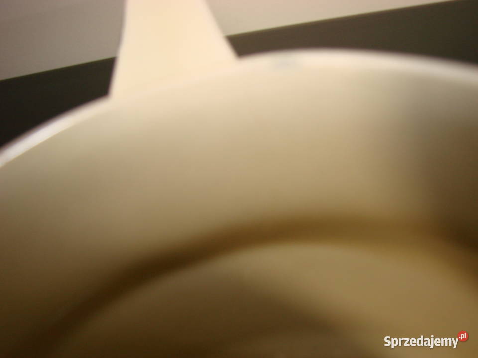 Tułowice porcelitowy rondelek