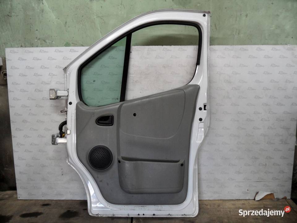 OPEL VIVARO A TRAFIC 08r drzwi prawy przód świętokrzyskie