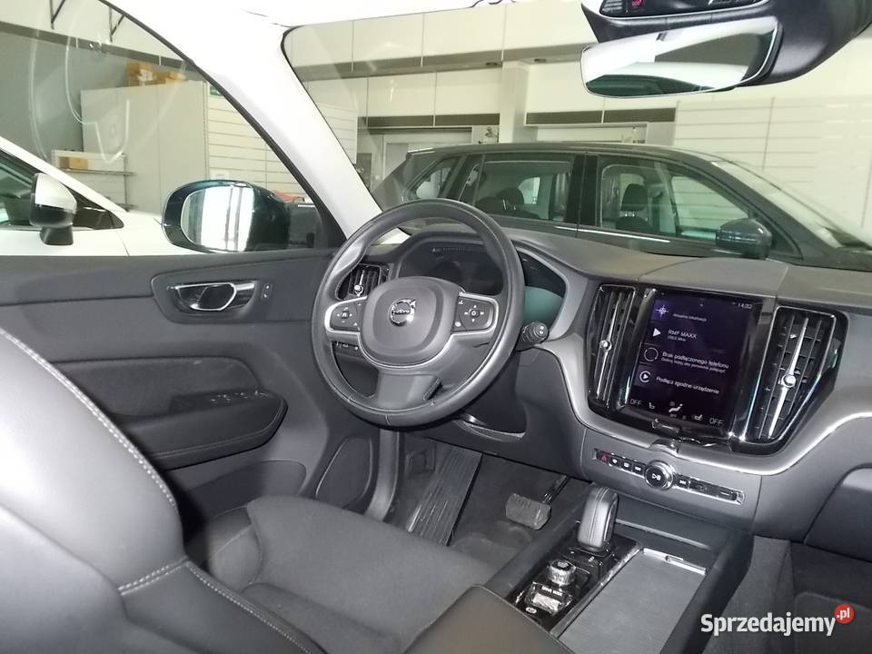 VOLVO XC60 20 benz hybryda Automat napęd podkarpackie Dębica