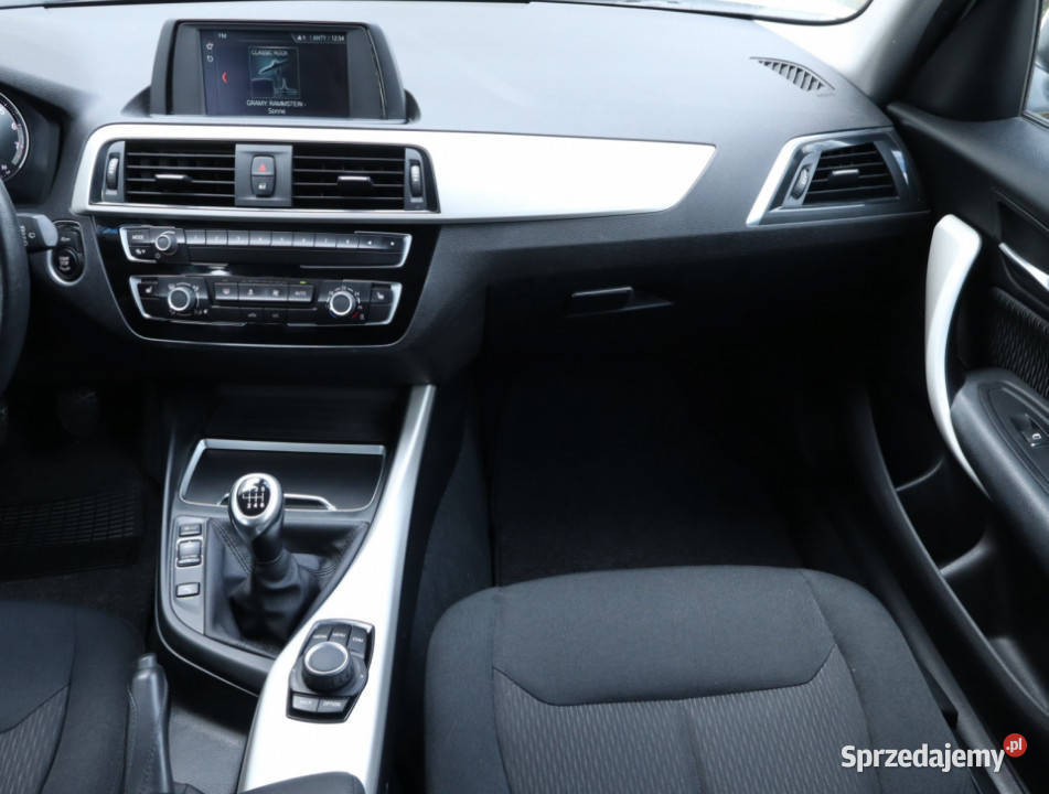BMW 1 118i biały Piaseczno