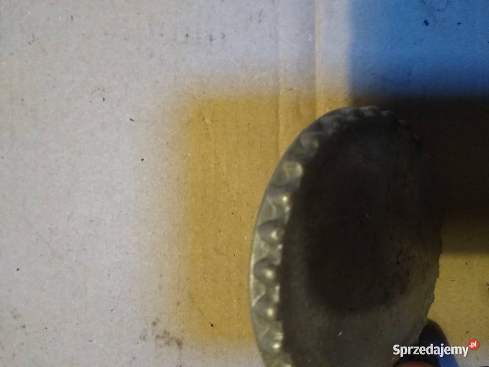 Junak m10 korek zalewowy oleju Kruszwica sprzedam