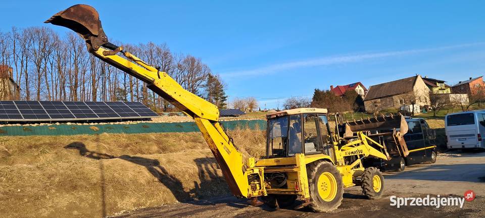 Koparko ładowarka KOMATSU WB93R 4x4 Krokodyl Maszyny budowlane Chełmiec sprzedam