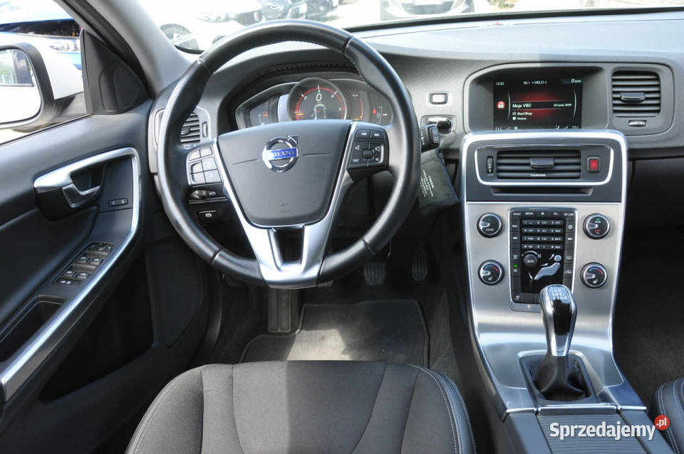 Volvo V60 20 5cylindrów Pełny serwis w ASO Rok produkcji 2016 Dąbrowa Górnicza