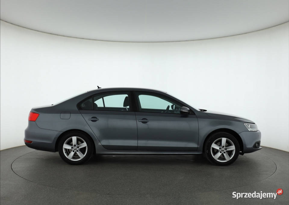 VW Jetta 16 TDI Piaseczno sprzedam