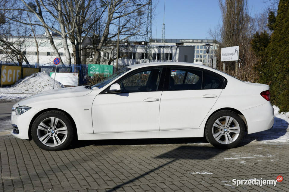 BMW 318 Sport Line faceliftingu salon Polska Warszawa sprzedam