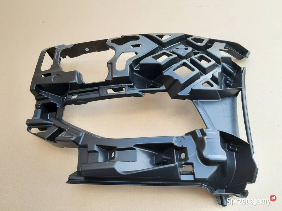 VW GOLF VII LIFT ŚLIZG MOCOWANIE ZDERZAKA LEWY osobowe Bieleń