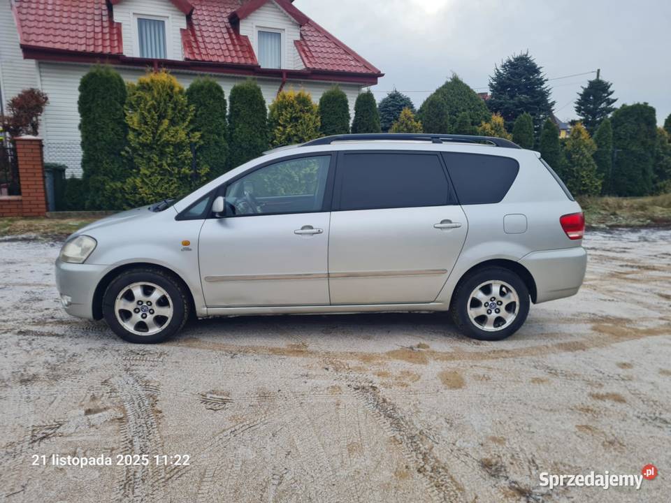 AVENSIS VERSO ładna długie opłaty 2000cm3 Avensis Verso Grajewo