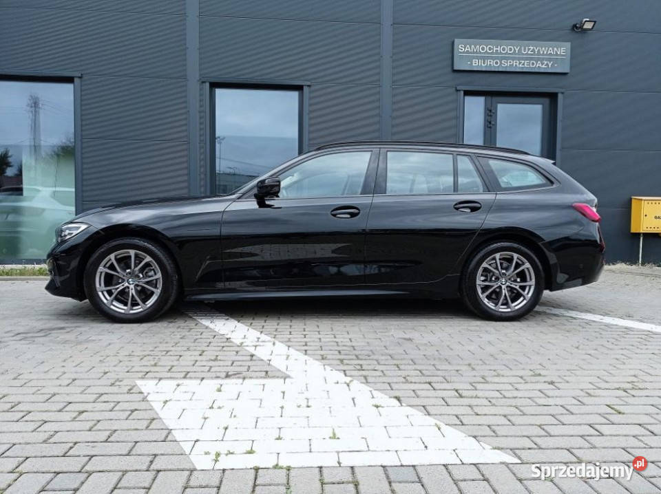 BMW SERIA 3 2021r FV23 Skóra PodgrzFotele Motoryzacja