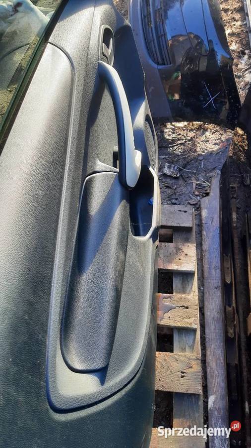 drzwi lewe Ford KA mk2 czarne osobowe dolnośląskie Dębno