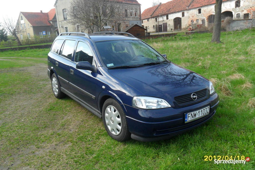 Auto Dziadka welurowa tapicerka Opel Nowa Sól