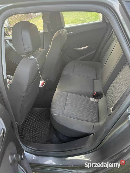 Sprzedam Opel Astra 4 2010r nieuszkodzony Astra Kramsk