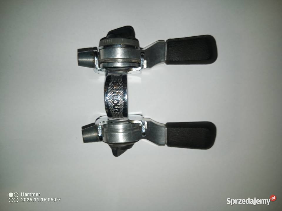 Zestaw dźwigni zmiany biegów Suntour Accushift Ciosaniec