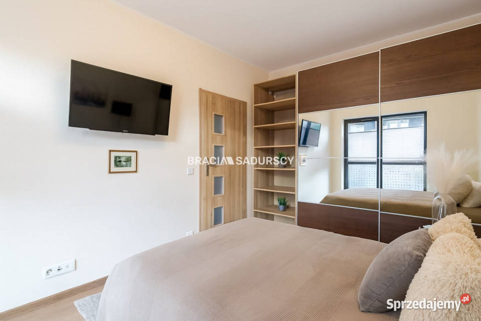 Mieszkanie 40 metrów 2pok Kraków Naukowców miejsce parkingowe