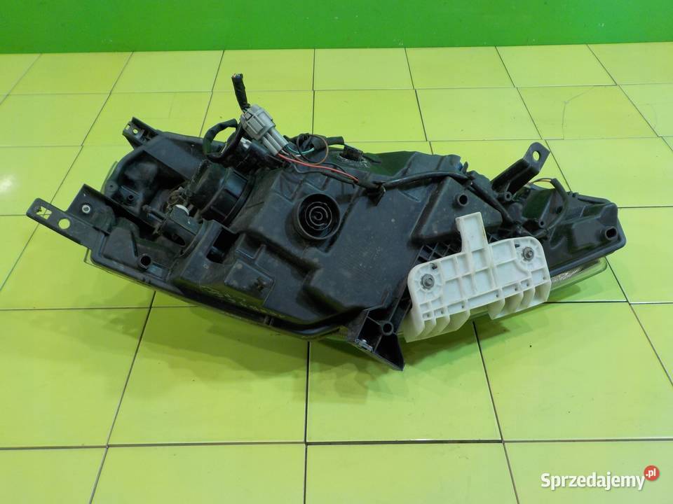 NISSAN LEAF I LIFT 16r HB 5D lampa lewa przod mazowieckie