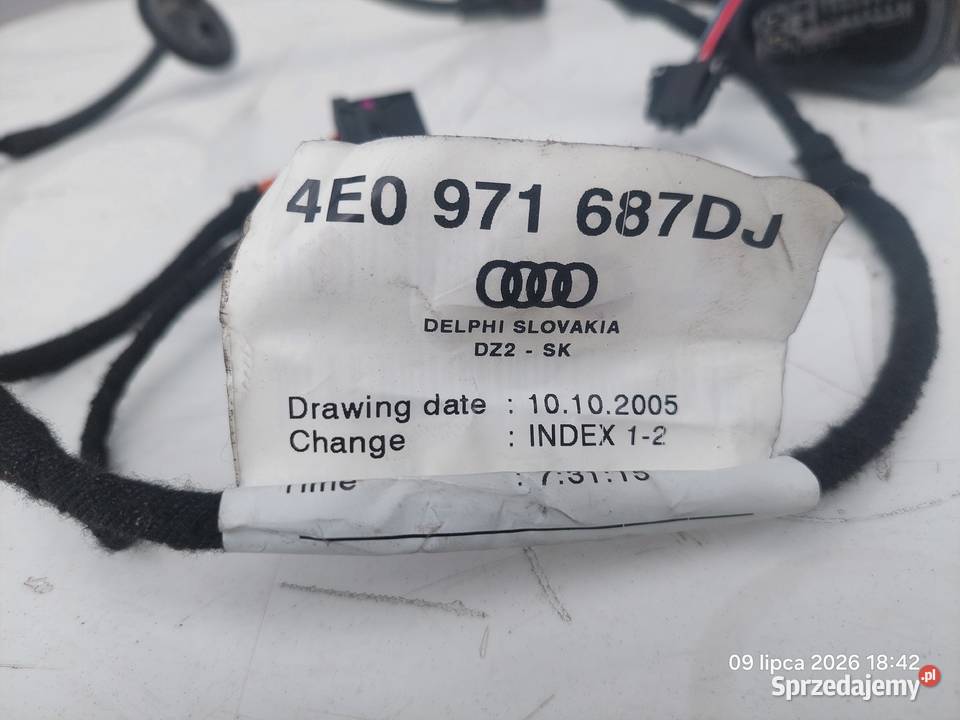 AUDI A8 D3 42 TDI 0510 WIĄZKA DRZWI PRAWA Włoszczowa