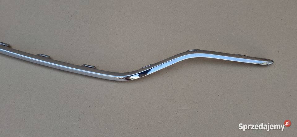 MERCEDES AKLASA W177 LISTWA CHROM ZDERZAKA TYŁ Bieleń