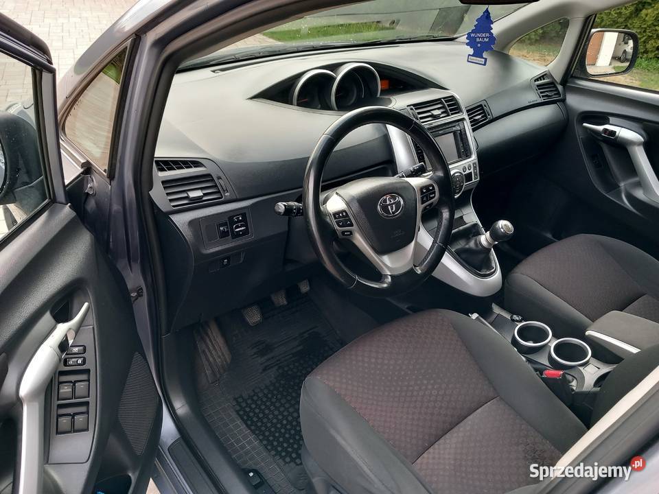 TOYOTA VERSO 20 D4D Panorama Hak Alufelgi 312000km Brzozów