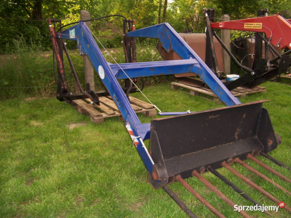 Ładowacz TUR do URSUSA C330 z POMAROLU transport