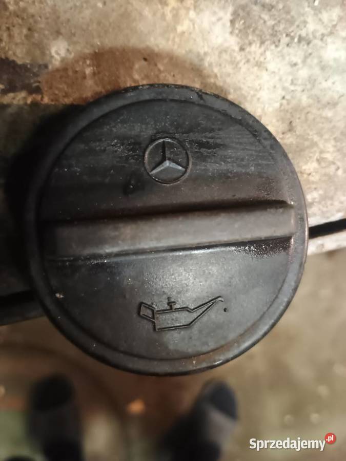 Korek wlewu oleju MercedesBenz W123 Płock