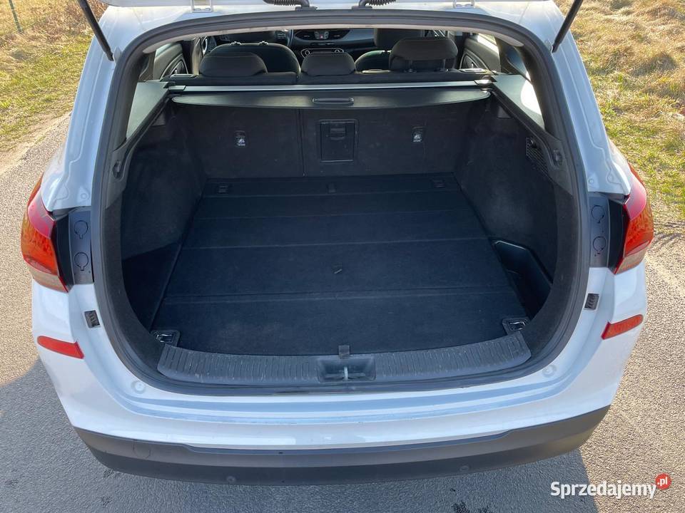 Hyundai i30 16 CRDI Premium Kamera cofania 136 Żary sprzedam