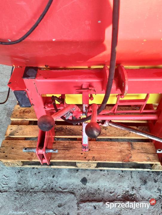 Rozsiewacz Rotina amazone 18m Róża