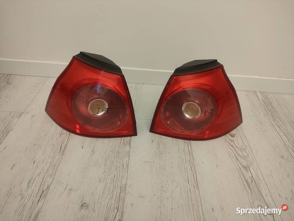 Golf V lampa tył Swarzędz