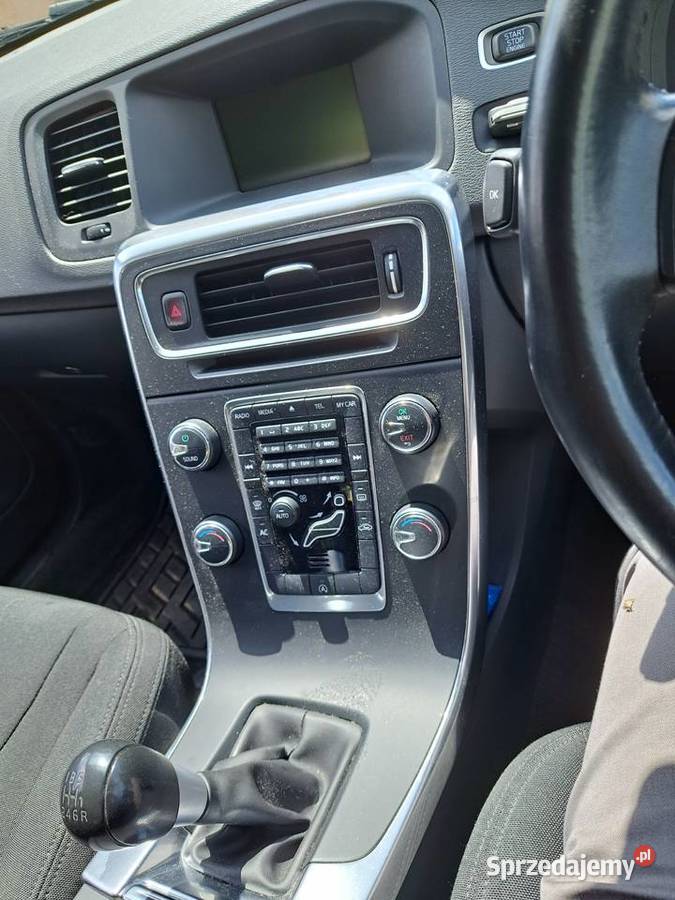 Sprzedam volvo v60 2012 2018 zarejestrowany w Krapkowice