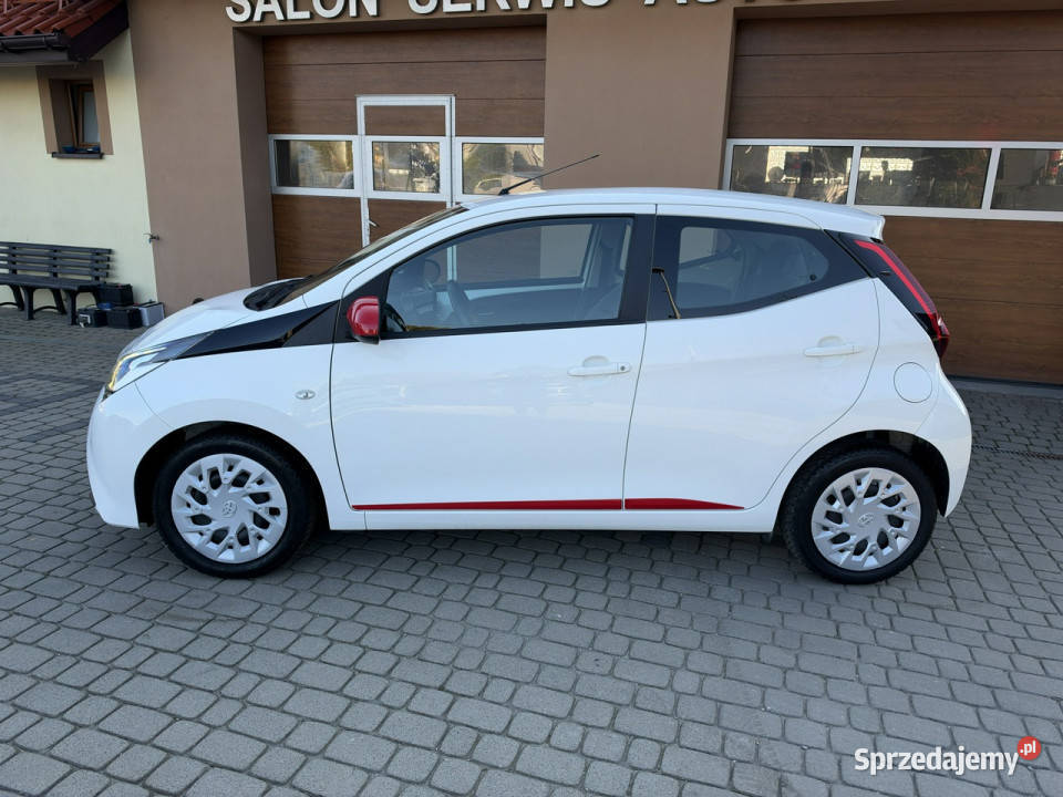Toyota Aygo 10 72 Klimatyzacja Kamera CarPlay II Orzech