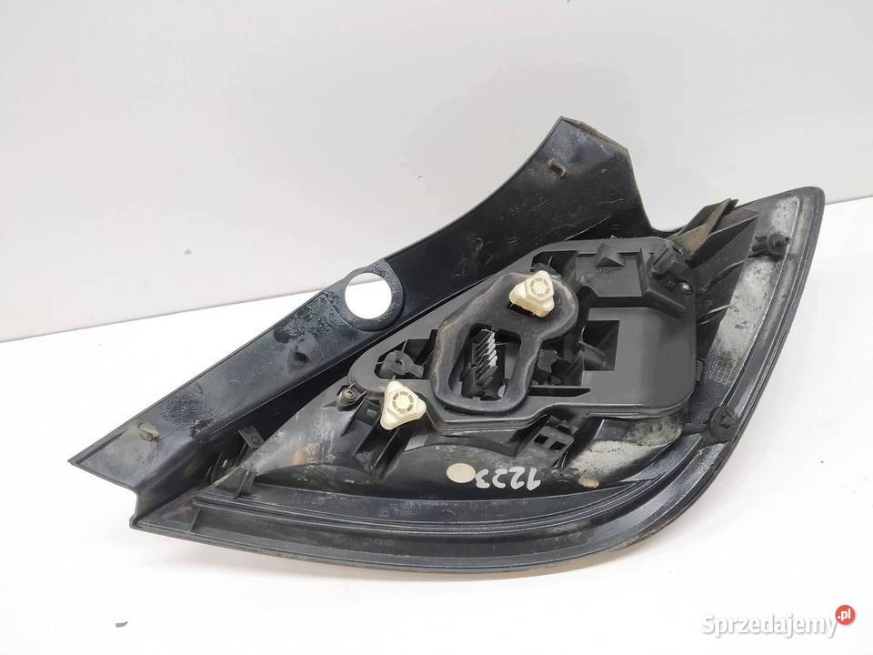 LAMPA TYŁ LEWA 5D HB Opel Astra III 20042014 H osobowe świętokrzyskie