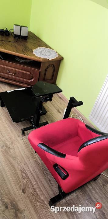 StojakStelaż pod kierownice z fotelem Humniska
