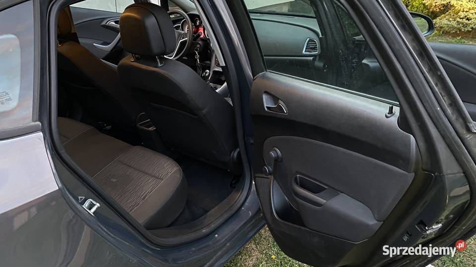 Opel Astra J Sedan 17 CDTI 130 20132014 diesel Opoczno