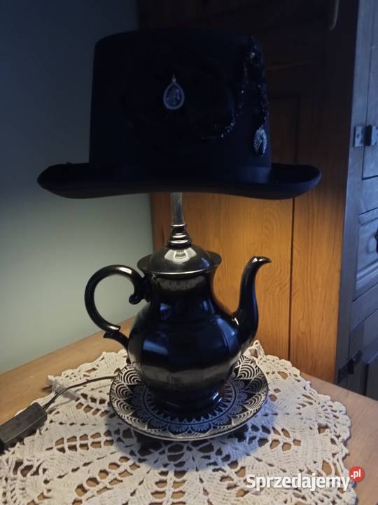 Lampka stołowa z porcelany Lampy stołowe i nocne sprzedam