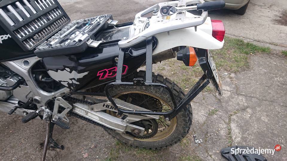 Stelaż pod kufry tylne africa twin 750 rd07 dolnośląskie Świdnica