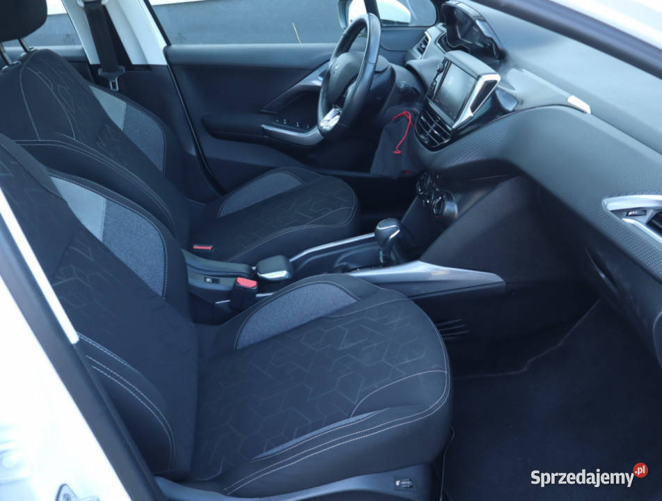 Peugeot 2008 12 PureTech ASR (kontrola trakcji) Łódź