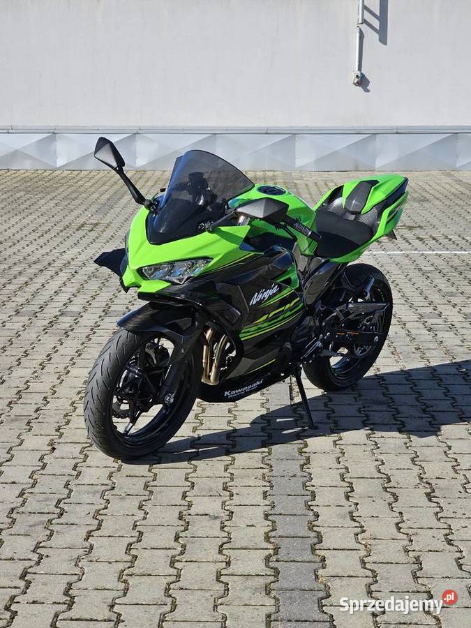 Kawasaki Ninja 400 carbon akrapovic perfekcyjny Bełchatów