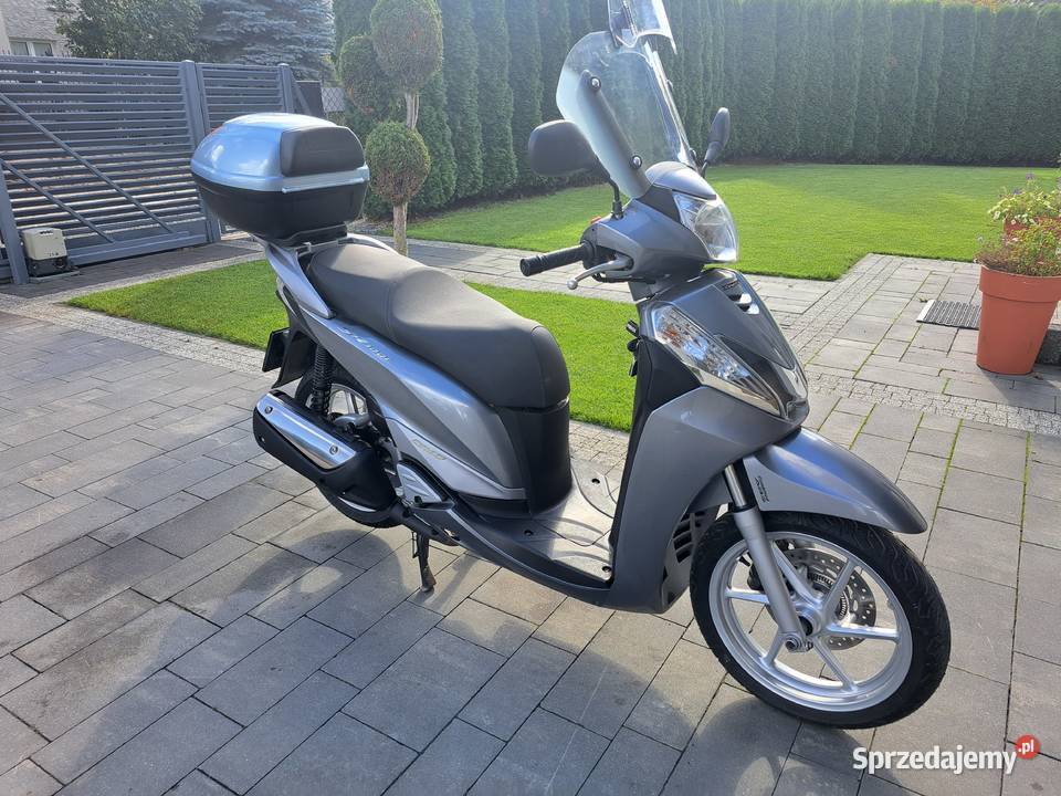 Honda SH 300 zadbana mały przebieg 2011r ABS Rok produkcji 2011 Lublin sprzedam