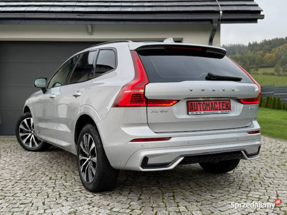 Volvo XC 60 RDESIGN BLISY MODEL 2023 SUPER KOLOR Kamienna Góra sprzedam