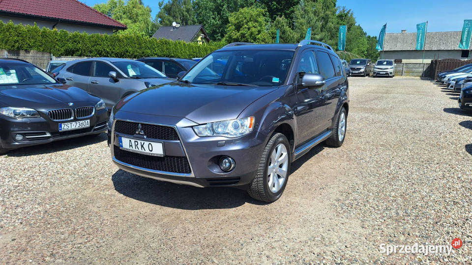 Mitsubishi Outlander AWD ksenony PDC II 20062013 Zieleniewo