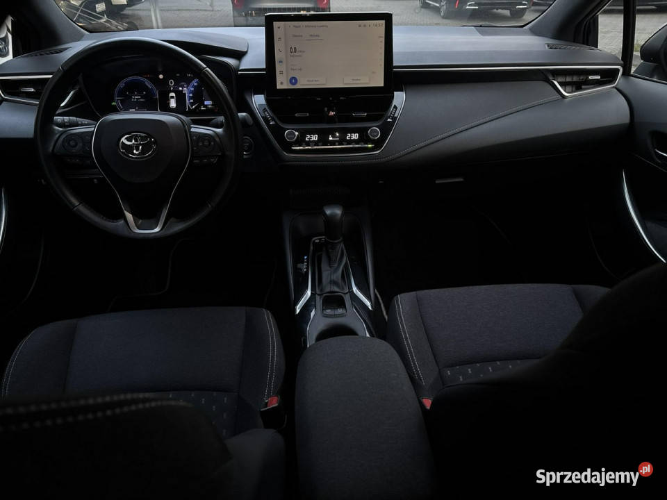 Toyota Corolla 18 Hybrid COMFORT salon Polska mazowieckie Warszawa