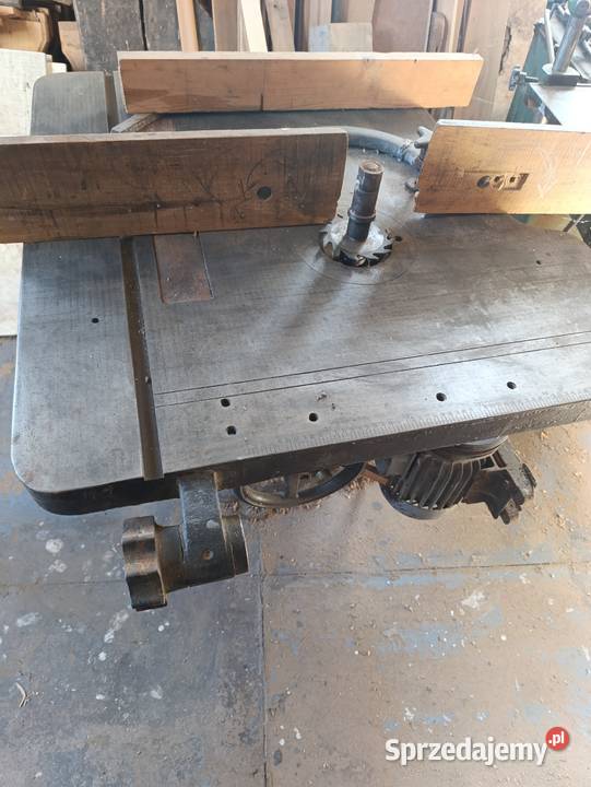 Frezarka dolnowrzecionowa do drewna Biznes i Przemysł