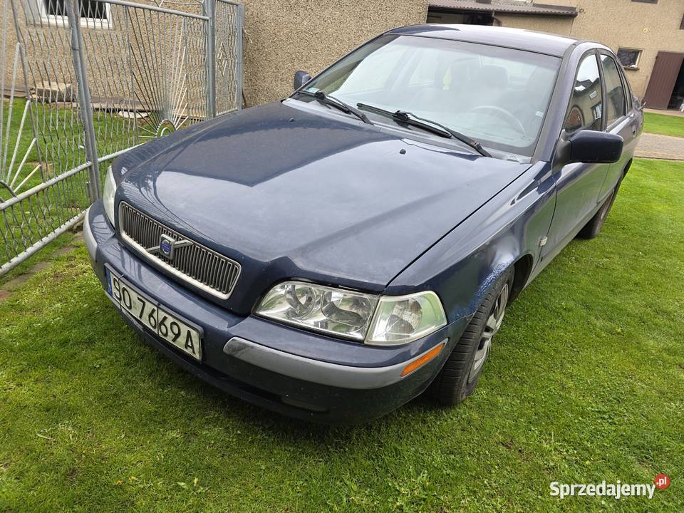 Volvo v40 18 benzyna klima sprawna Siewierz sprzedam