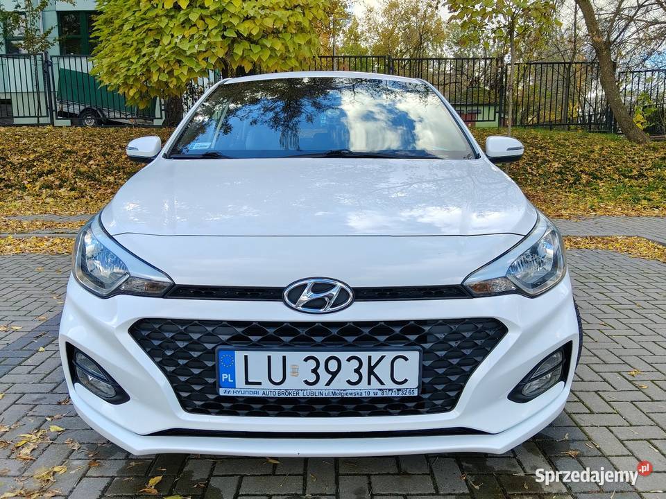 Hyundai i20 auto z polskiego salonu stan idealny komputer pokładowy